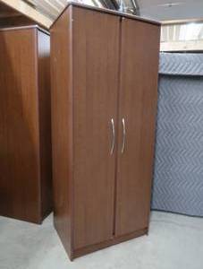 1 WARDROBE