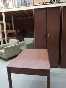1 WARDROBE & 1 TABLE DESK