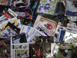 HUGE LOT OF MIXED COLLECTIBLE CARDS