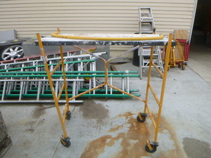 Small Collapsible Scaffold