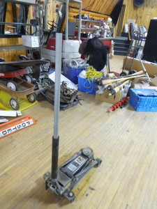 Hydraulic Floor Jack
