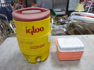 2 Coolers