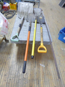 4 Shovels