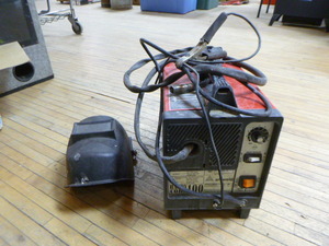 Handy Core 100 Arcweld Welder