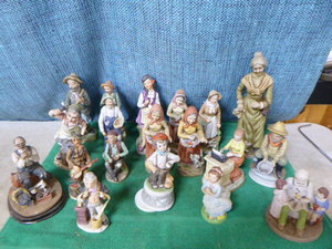Vintage Ceramic Figurines