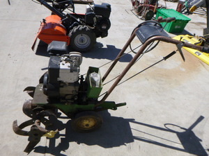 John Deere 524 Garden Tiller