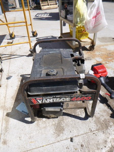 Coleman Powermate Vantage 4600 Generator