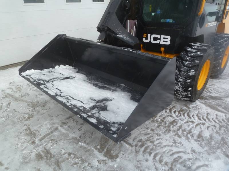 Wolverine Skid Steer Bucket 72