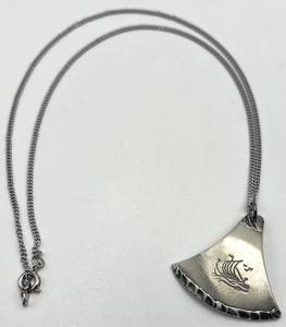 Buodd-Tinn Pewter Pendant Necklace - 9 inch Chain, 1.25 x 1.25 in Pendant