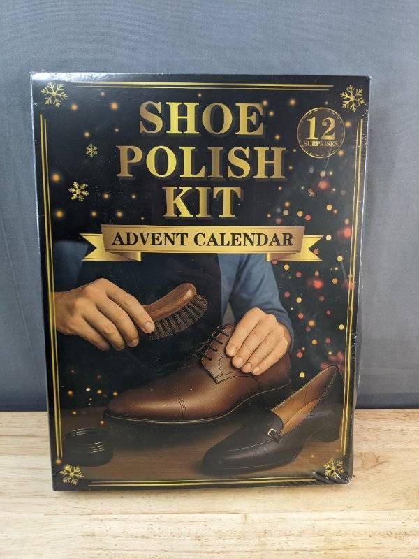 Leapo Shoe Polish Kit Advent Calendar - Brand New