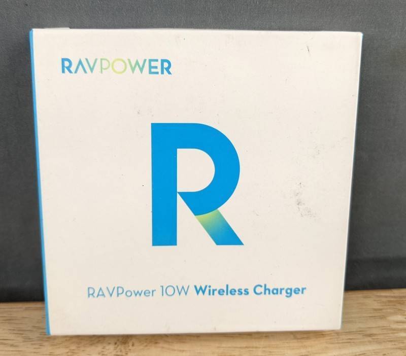 RAVPower RP-WC012 10W Wireless Charger - Brand New