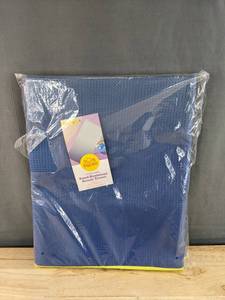 Sun Squad Sand-Resistant Beach Towel 36 X 72 - Brand New&nbspA