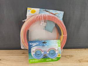 Kids Speedo Goggles &amp 3 Sun Squad Kids Swim Rings - Brand New&nbspA