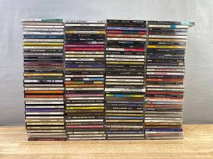 140 CD Music Collection - U2, Sheryl Crow, Alan Jackson, George Michael, Billy Joel, Elvis Presley, Norah Jones, OutKast, Chicago, Rod Stewart, Aretha Franklin, Linkin Park C