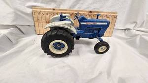 Ertl 112 Ford 8000 Farm Tractor, Late 60s-70s