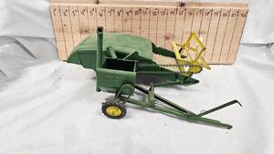 50s Eska John Deere 12-A Harvestor