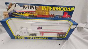 K-Line Intermodel 148h Burlington Northern America