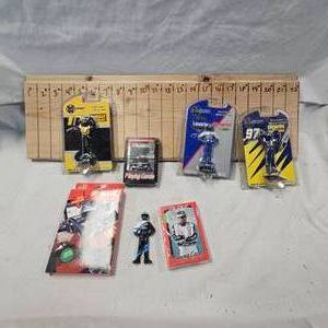 Lot of HotwheelsMatchbox Cars