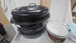 Graniteware Roaster, enamal bowls, etc