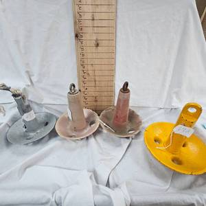 Lot of 4 anchors