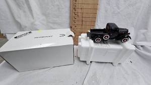 1935 Ford Pickup Replica with Box