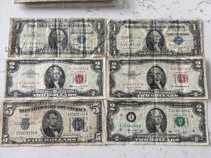 Assorted Currency