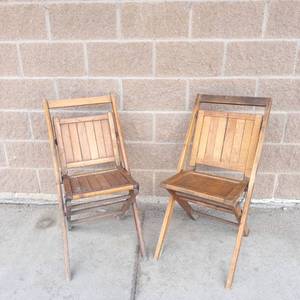 Pair of Vintage Wooden Folding Chairs (Lot of 2)