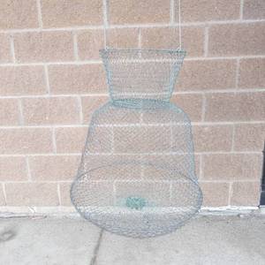 Collapsible Galvanized Steel Wire Fish Basket