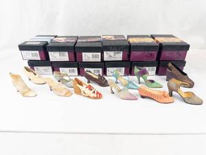 Just the Right Shoe by Raine Miniature Shoe Figurines (Lot of 12)