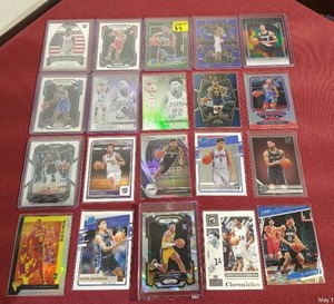 (20) Basketball Rookie Cards