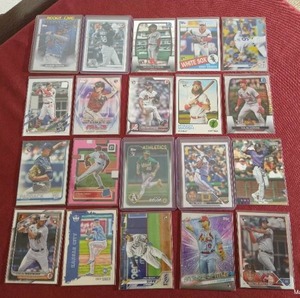 (20) Baseball Rookie Cards - Some Nice Names