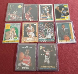 (10) Old School Basketball Rookie Cards - Includes HOFers