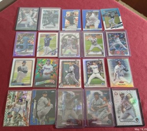 (20) Baseball RefractorPrizm Cards
