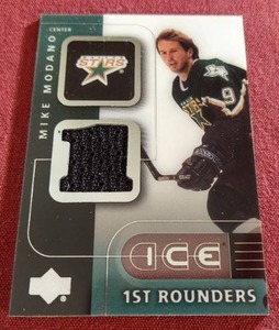 2001 Upper Deck Mike Modano Game-Used Patch Card