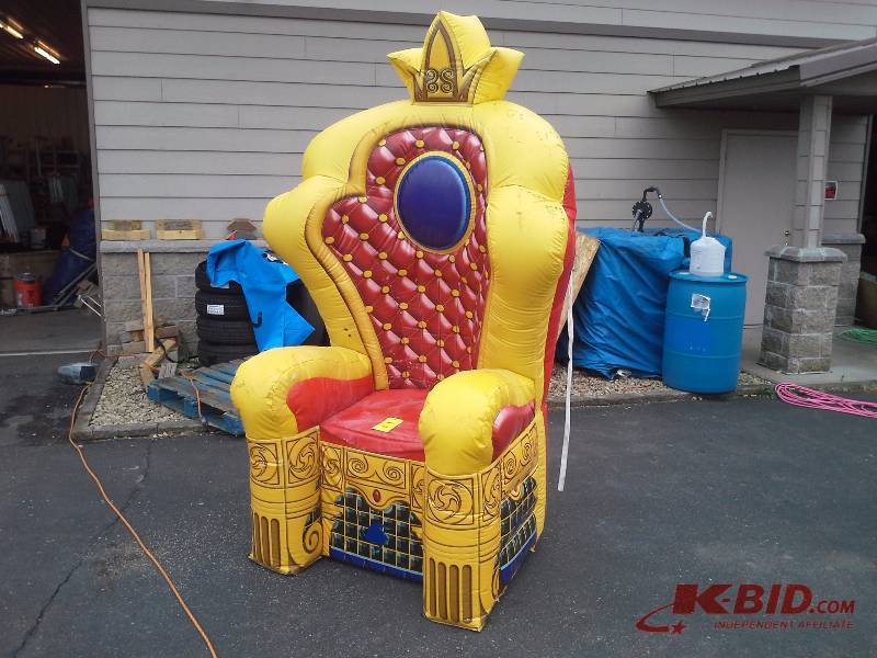 Inflatable Chair (14 hp blower included.)
