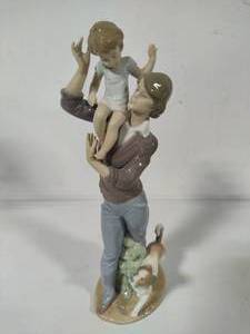 Lladro Walk with Father #5751 Figurine