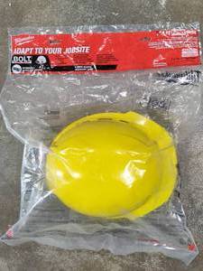 Milwaukee Bolt 4pt Front Rim Hard Hat New in Package