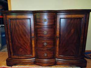 Hooker Furniture Co. Buffet Table  Saturday Pick Up in Plymouth - See Removal Tab for Specifics