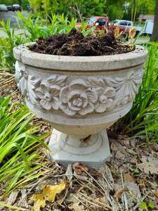 Round Cement Planter on Pedestal  Saturday Pick Up in Plymouth - See Removal Tab for Specifics
