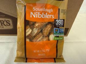 8x 3.5oz Snyders Sourdough Nibblers
