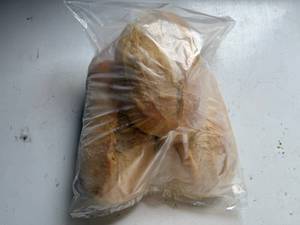CC. 3x Roasted Garlilc Bread