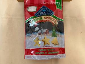 2x 4 11oz Bags Blue Buffalo Santa Snack Biscuits