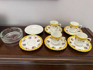Porcelain Floral Mugs (Set of 4)