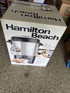 Hamilton Beach BrewStation 40 Cup Coffee Urn Dispenser 40540 Boxed
