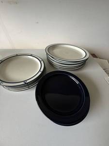 Dansk Bistro Japan Stoneware Mixed Dinnerware Set 24 Pc Blue White