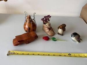 Mixed Decorative Bird & Floral Figurine Lot Wood Ceramic Glass Denmark