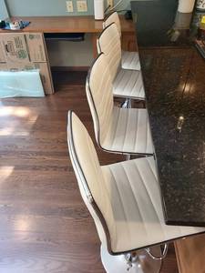 Modern White Upholstered Bar Stools (Set of 4)