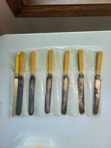 Set of 6 Table Knives With Yellow wood Handles