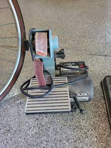 Delta 31-050 1 Belt Sander