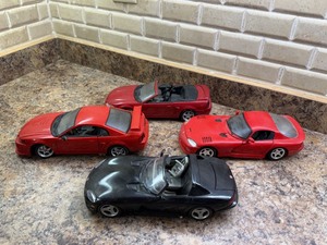 Set of 4 118 Scale Diecast Sports Cars Mustang Cobra Viper